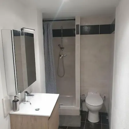 Joli Chaleureux Proche Des Transports Pour Acces Rapide Au Vieux Port Apartment *