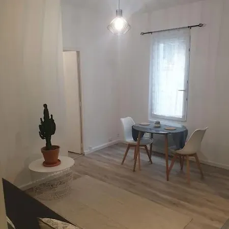 Apartment Joli Chaleureux Proche Des Transports Pour Acces Rapide Au Vieux Port